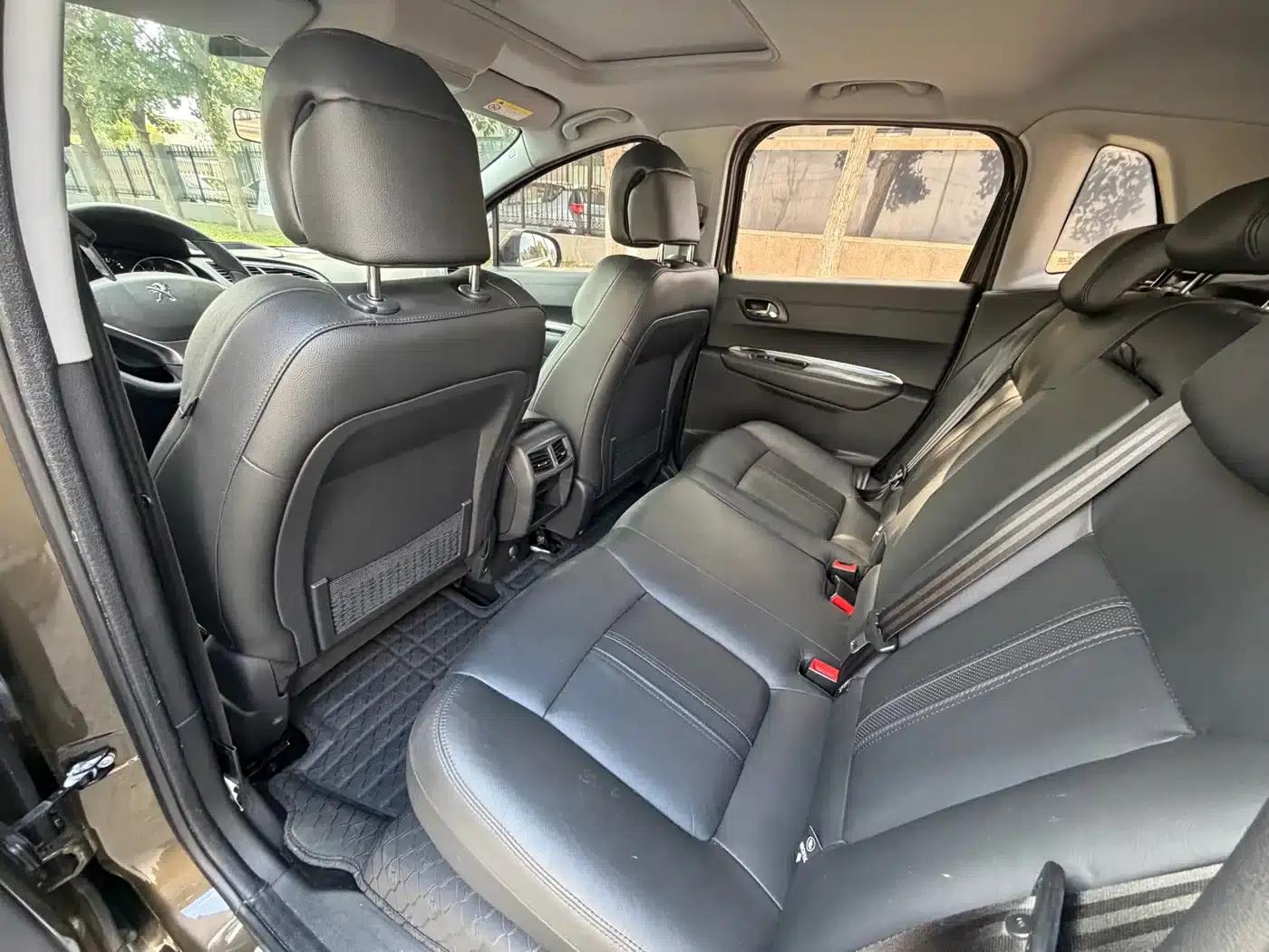 Peugeot 3008 2013 2.0L Automatic Trend Edition — миниатюра 9