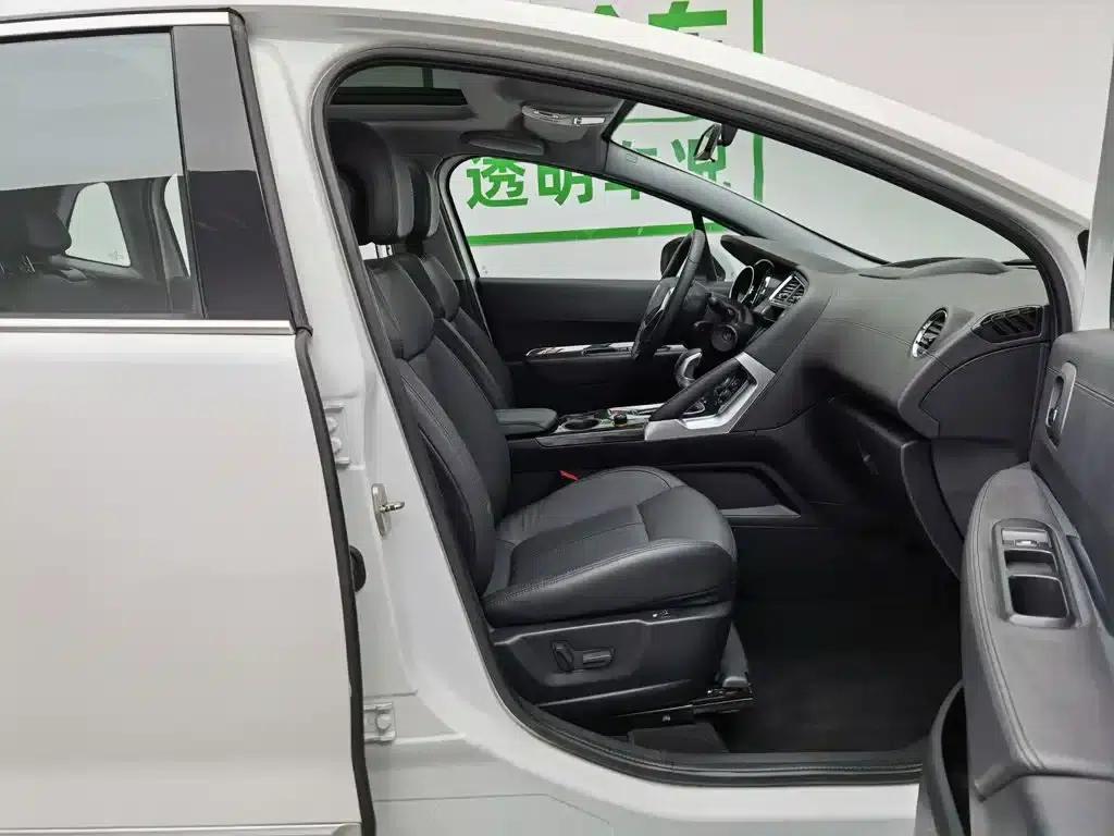 Peugeot 3008 2015 2.0L Automatic Trend Edition — миниатюра 23