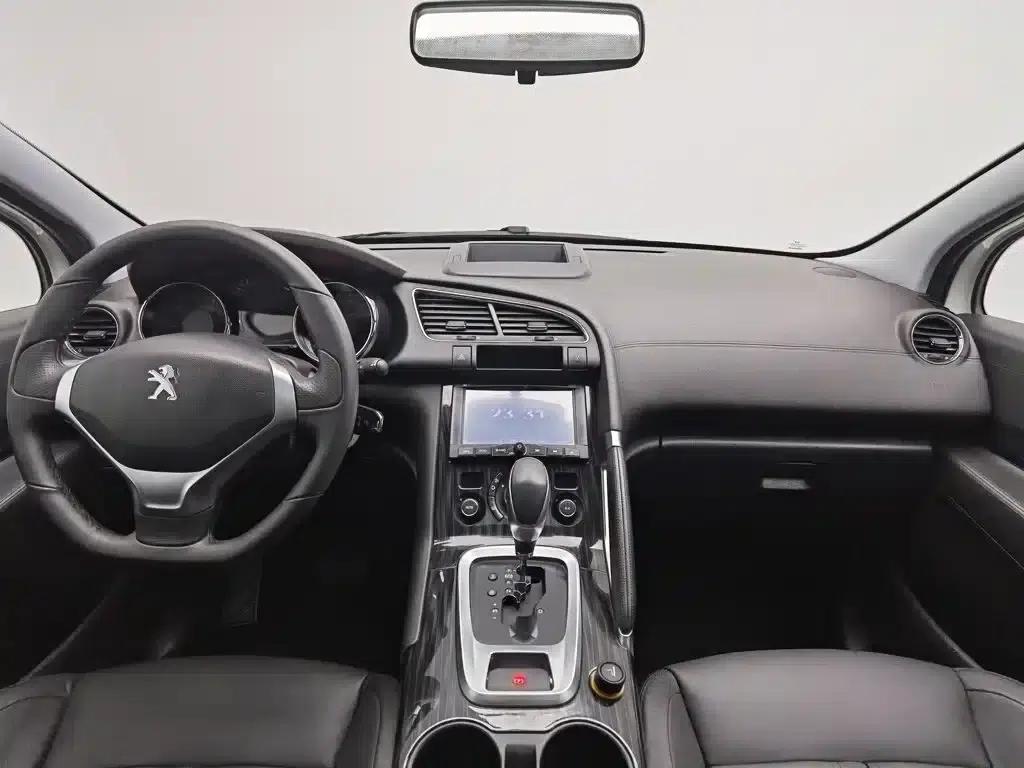 Peugeot 3008 2015 2.0L Automatic Trend Edition — миниатюра 5