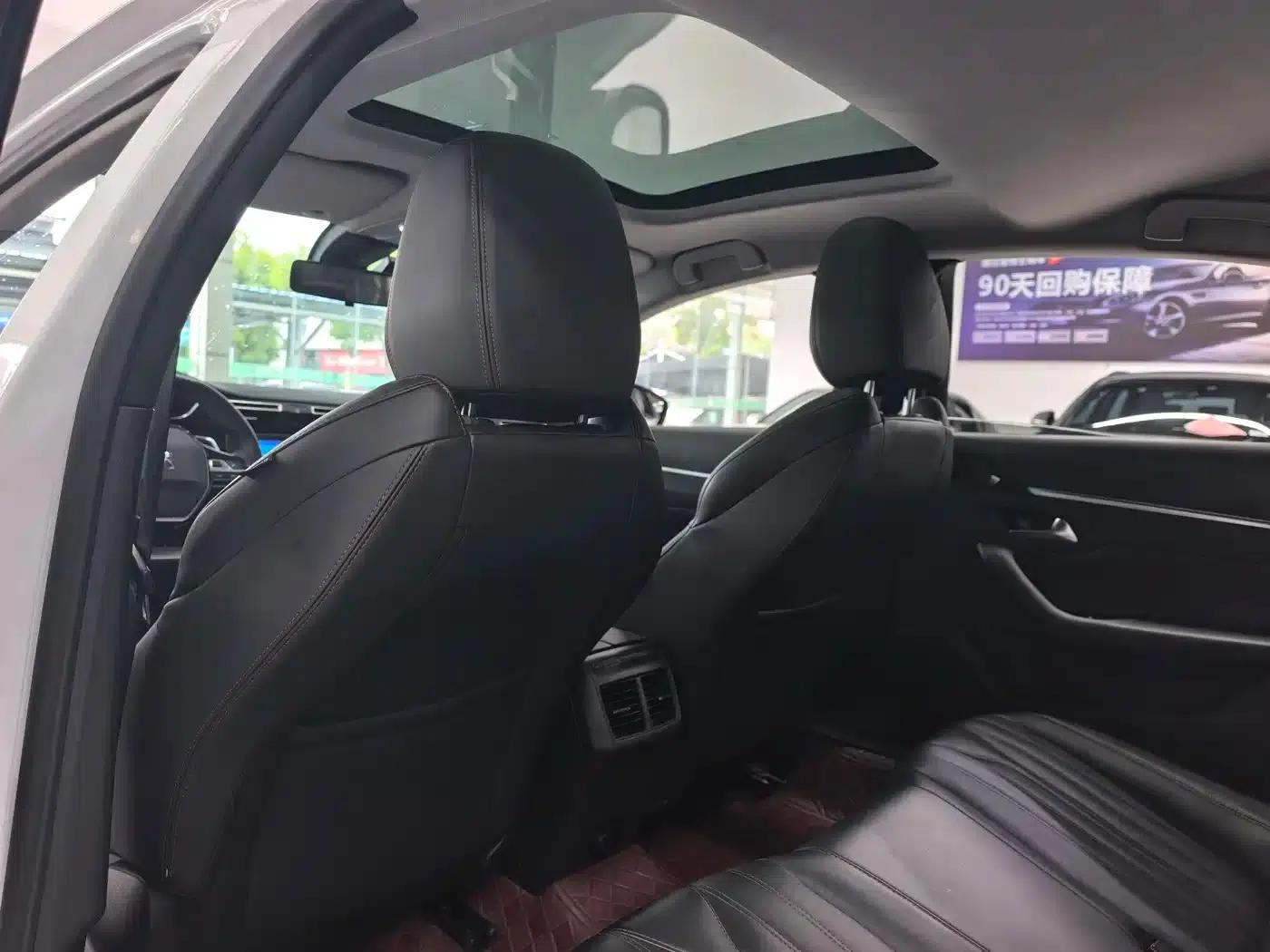 Peugeot 508 2022 Model 508L 400THP PureTech Driving Control Edition — миниатюра 13
