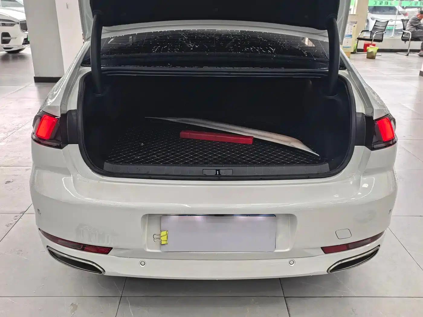 Peugeot 508 2022 Model 508L 400THP PureTech Driving Control Edition — миниатюра 18