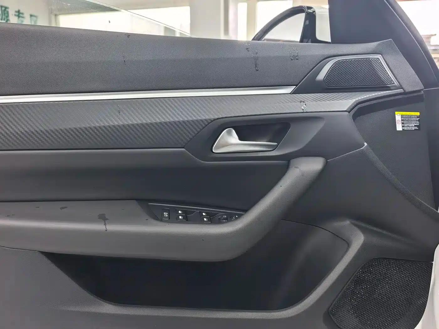 Peugeot 508 2022 Model 508L 400THP PureTech Driving Control Edition — миниатюра 5