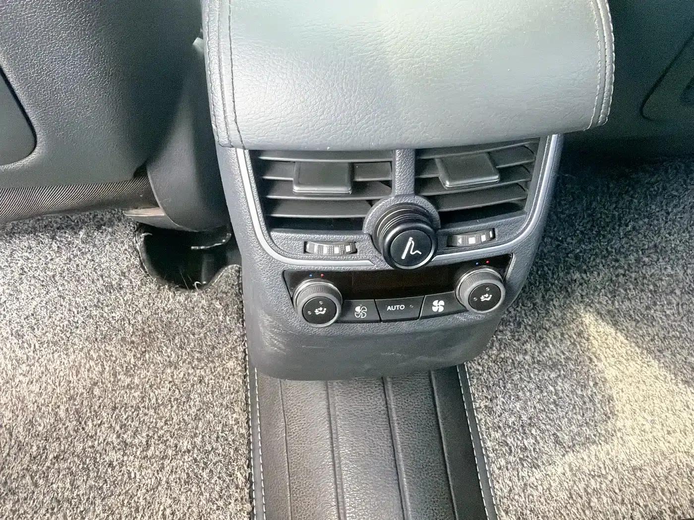 Peugeot 508 2014 2.3L Roland Garros Edition — миниатюра 11