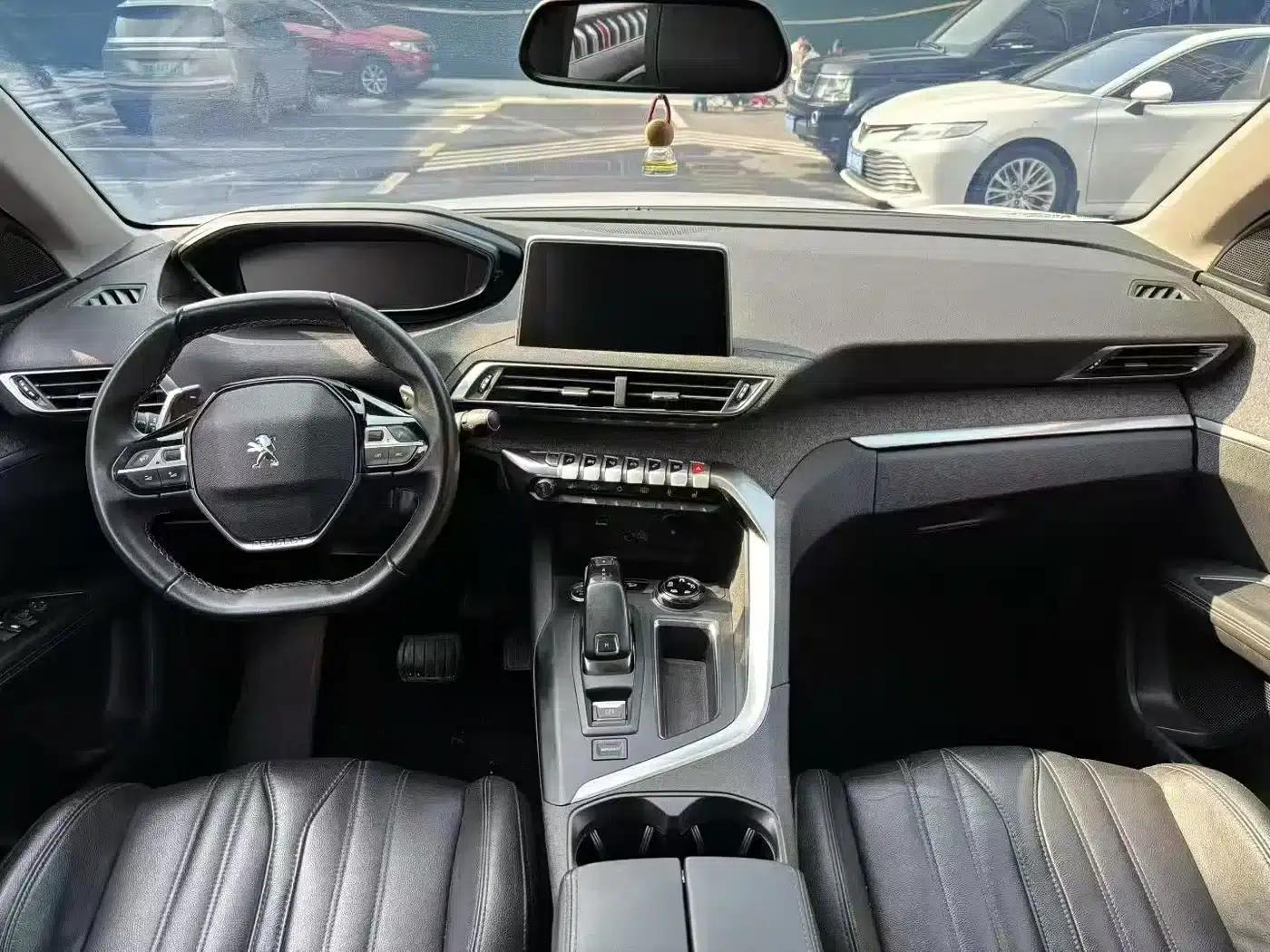 Peugeot 4008 2019 350THP Excellence Edition — миниатюра 4