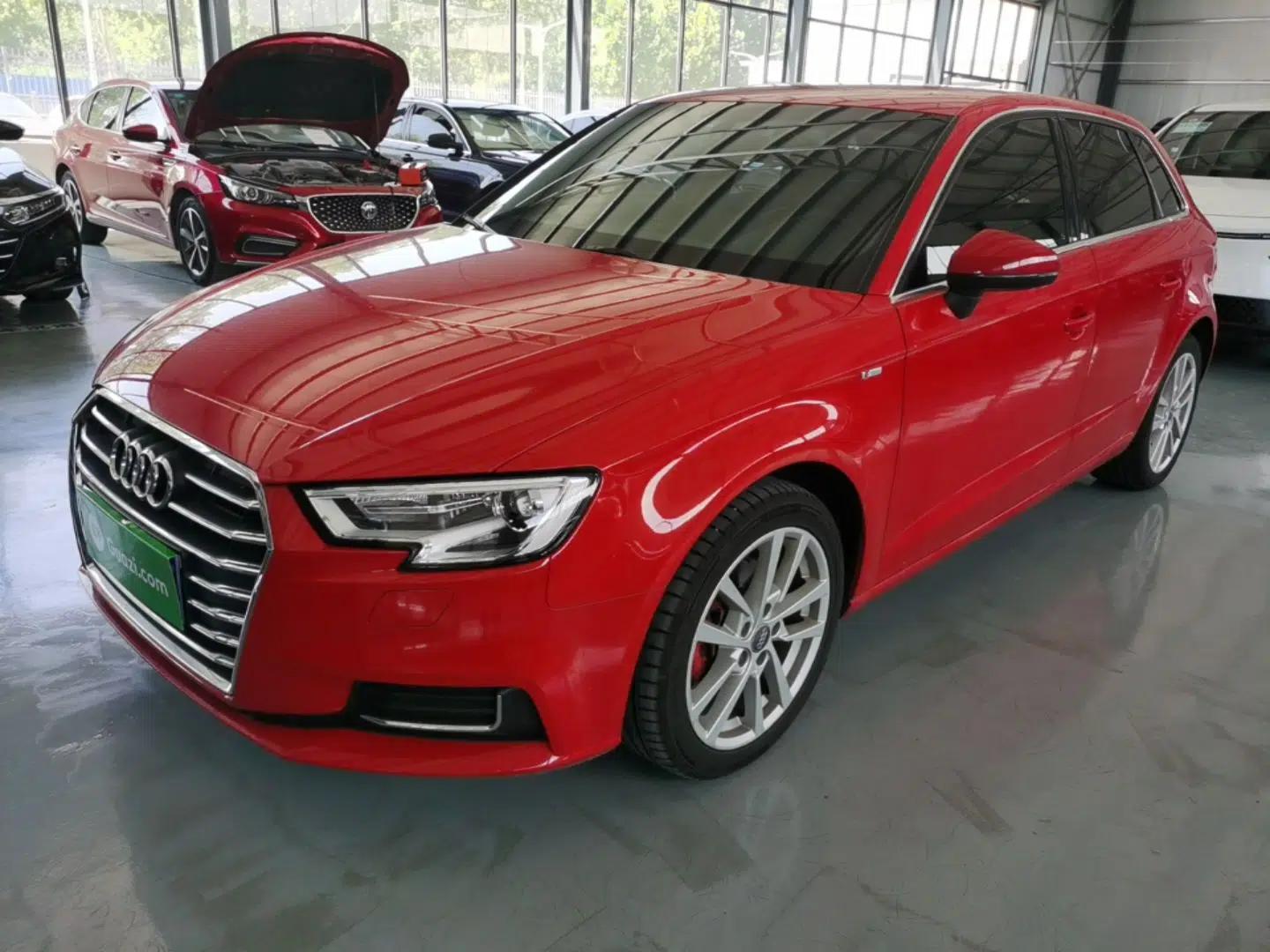 Audi A3 2019 Sportback 35 TFSI Ambition China VI — миниатюра 1