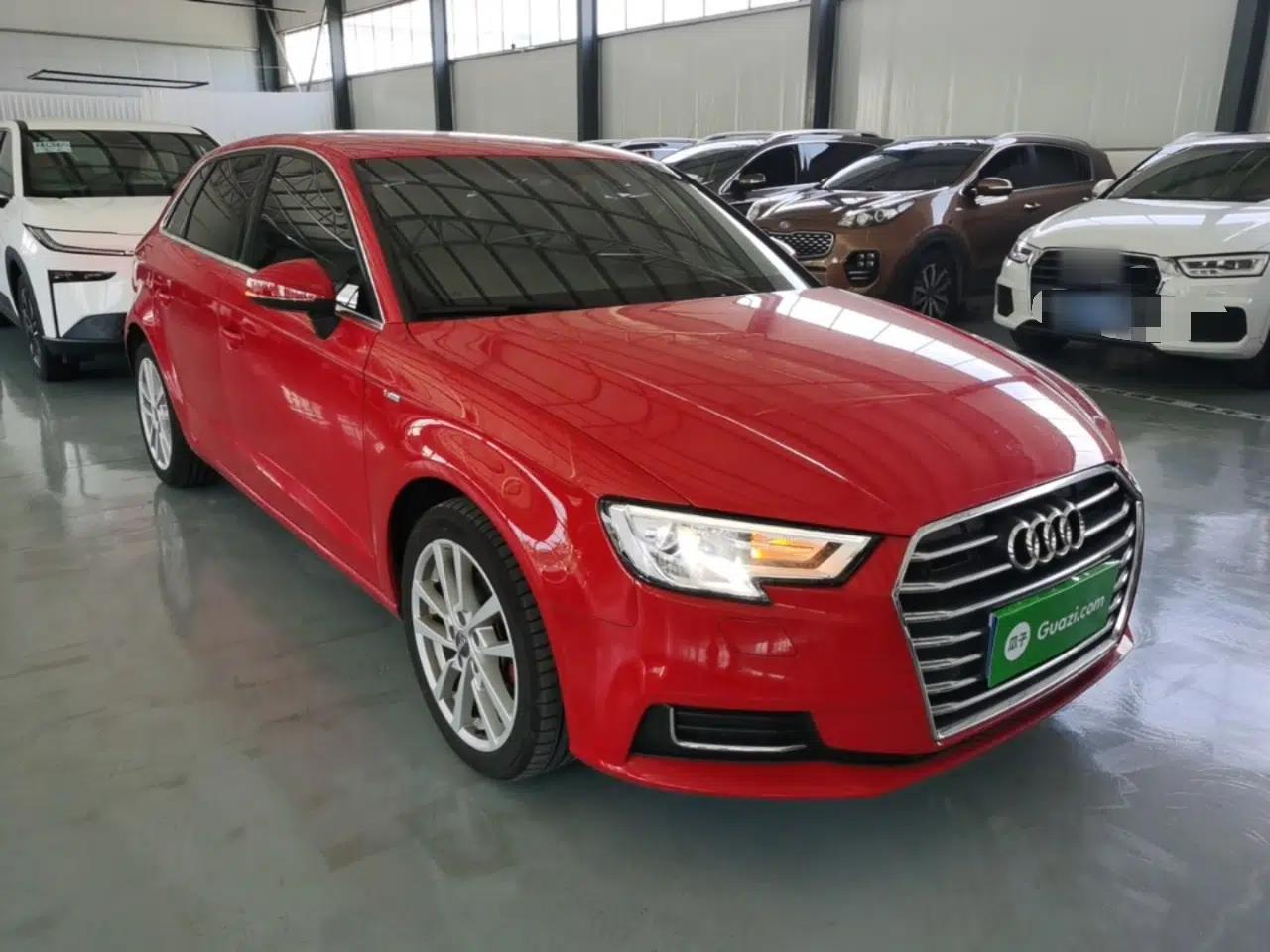 Audi A3 2019 Sportback 35 TFSI Ambition China VI — миниатюра 3