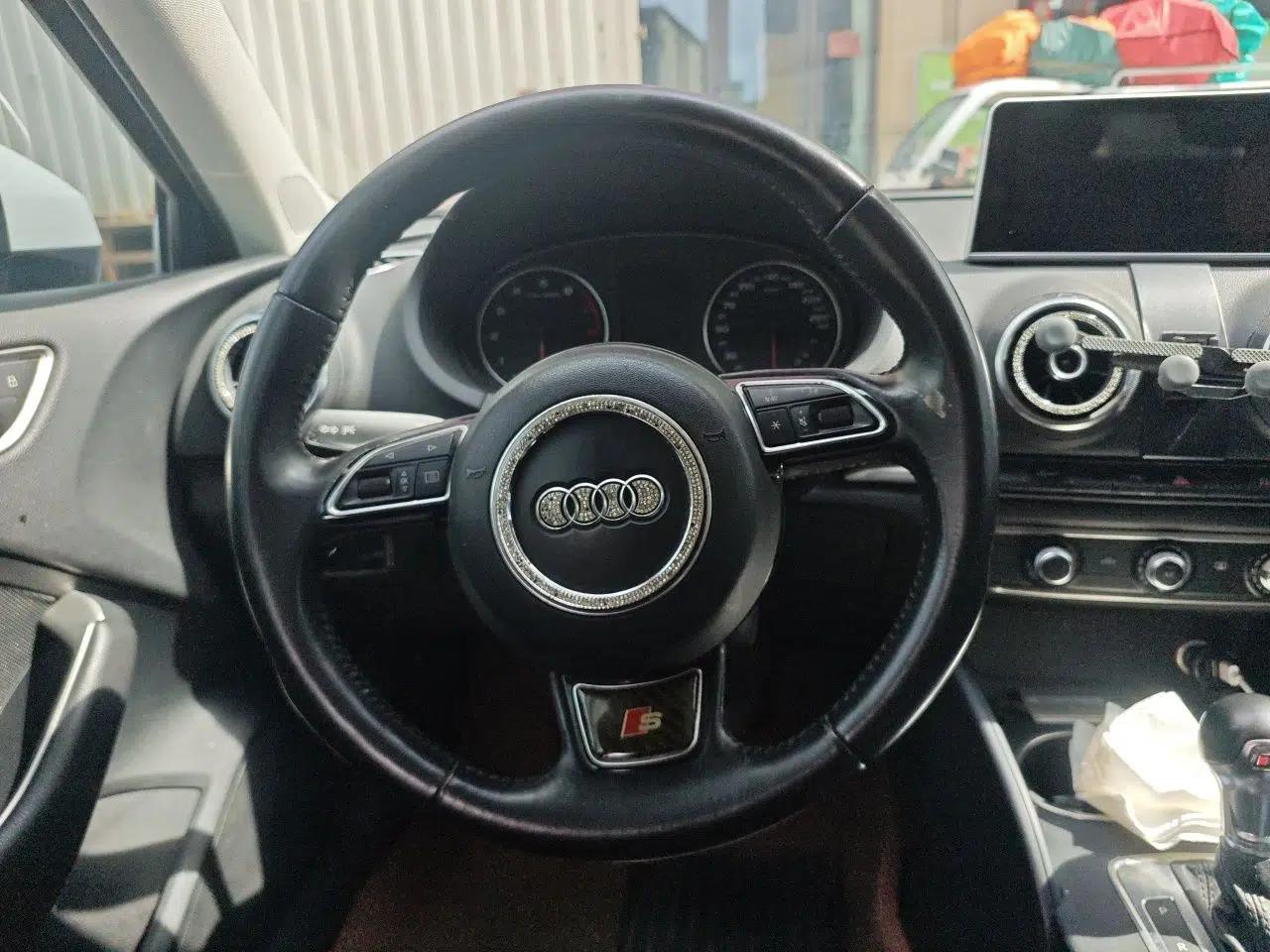 Audi A3 2016 Sportback 35 TFSI Ambition — миниатюра 10