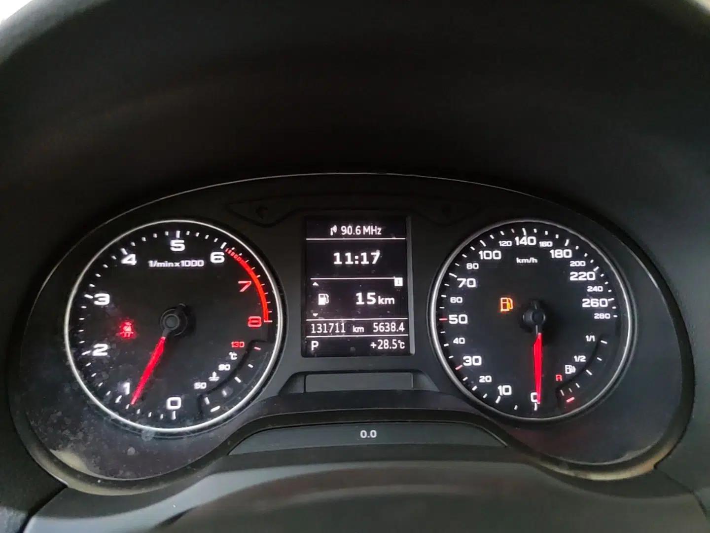 Audi A3 2014 Limousine 35 TFSI Automatic Advanced Model — миниатюра 19