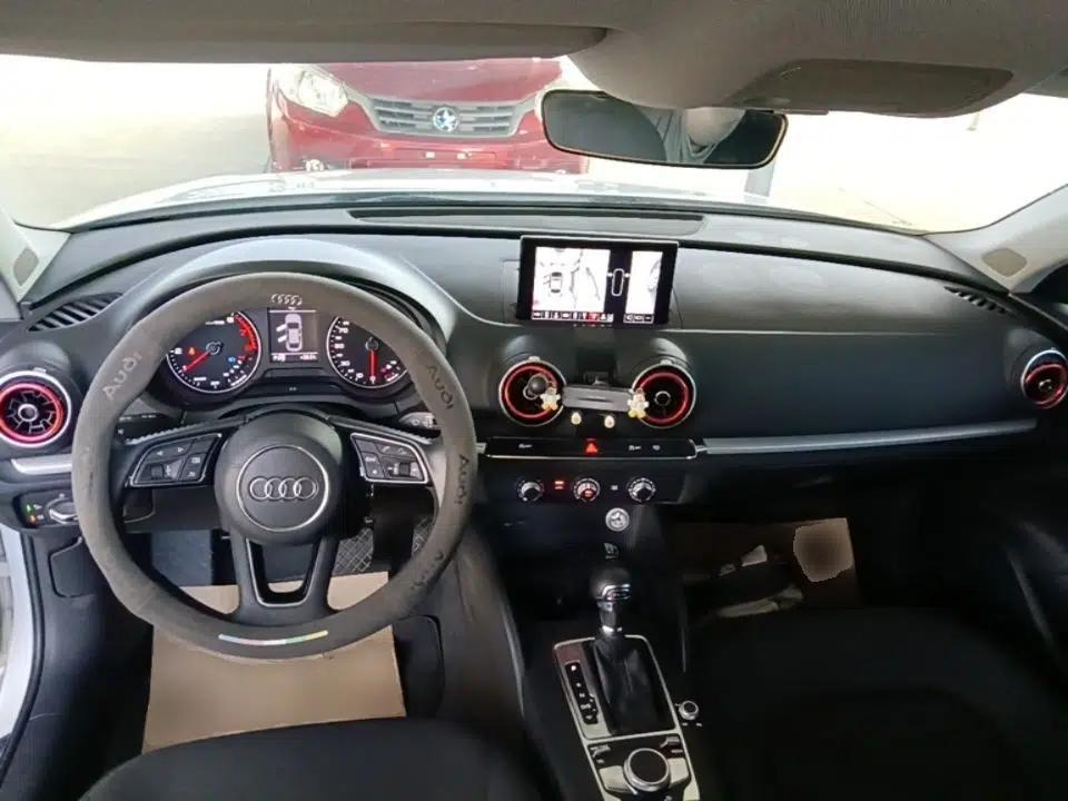 Audi A3 2019 Limousine 35 TFSI Ambition China V — миниатюра 12
