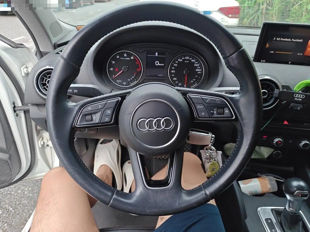 Audi A3 2018 30th Anniversary Edition Sportback 35 TFSI Ambition Model — миниатюра 10