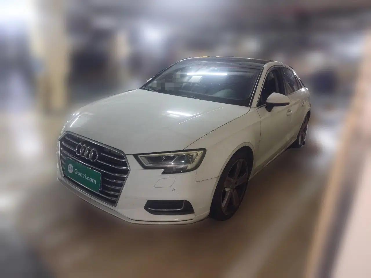 Audi A3 2017 Limousine 35 TFSI Style Edition — миниатюра 1