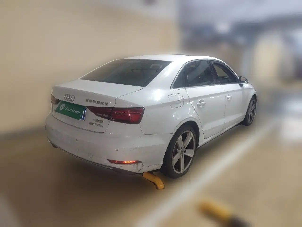 Audi A3 2017 Limousine 35 TFSI Style Edition — миниатюра 6