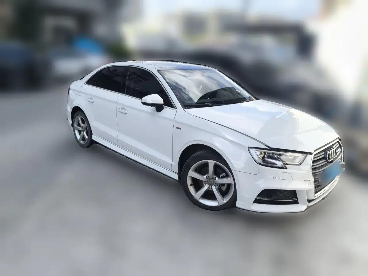 Audi A3 2017 Limousine 35 TFSI Fashion Model — миниатюра 3