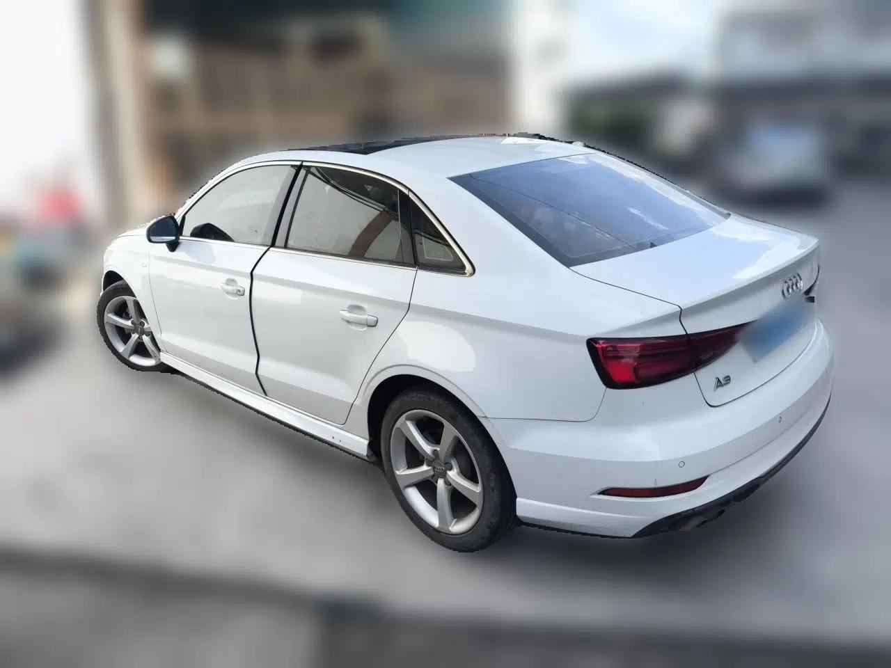 Audi A3 2017 Limousine 35 TFSI Fashion Model — миниатюра 4