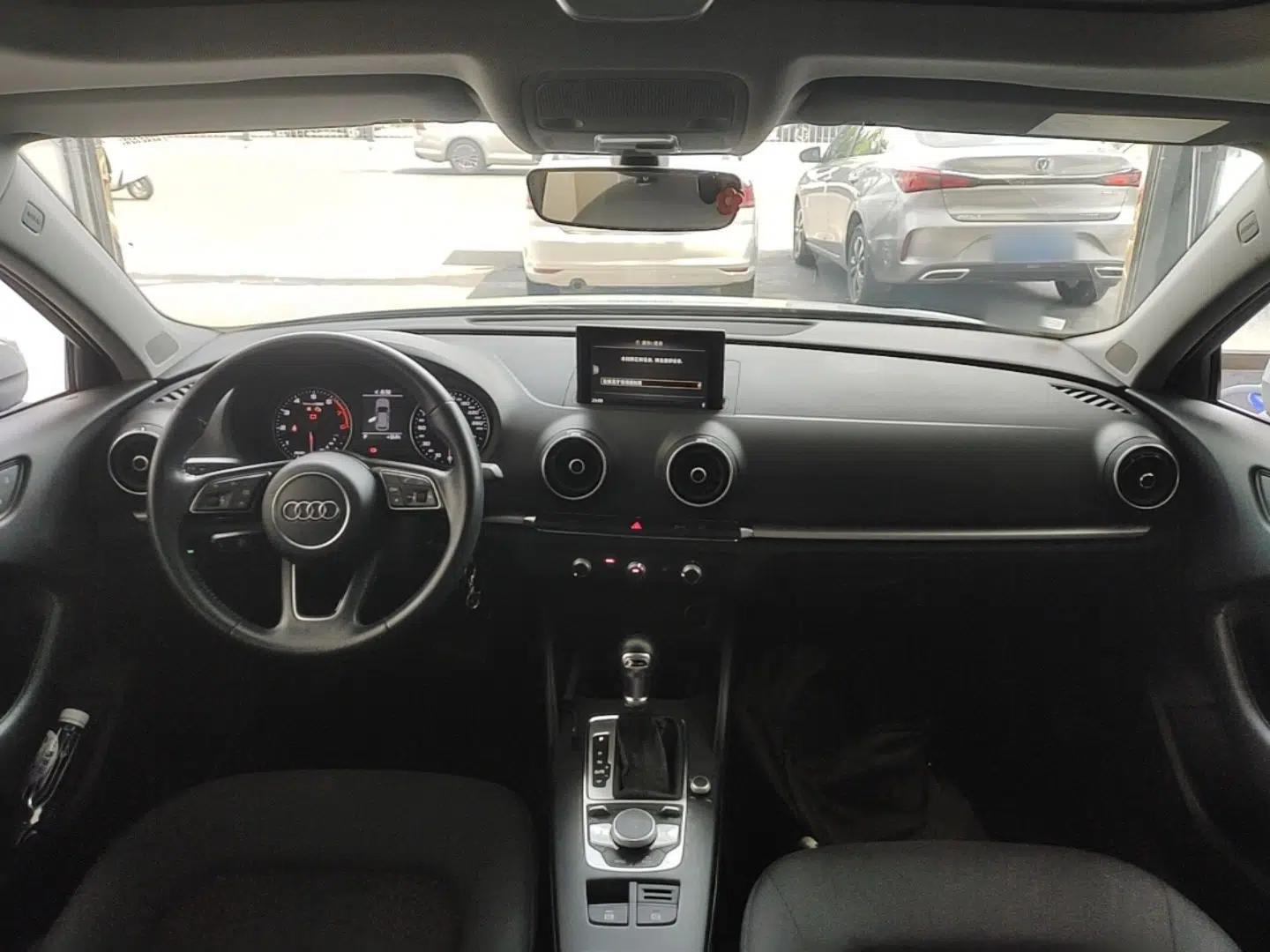 Audi A3 2020 Restyled Sportback 35 TFSI Entry-Level China VI Emission Standard — миниатюра 12