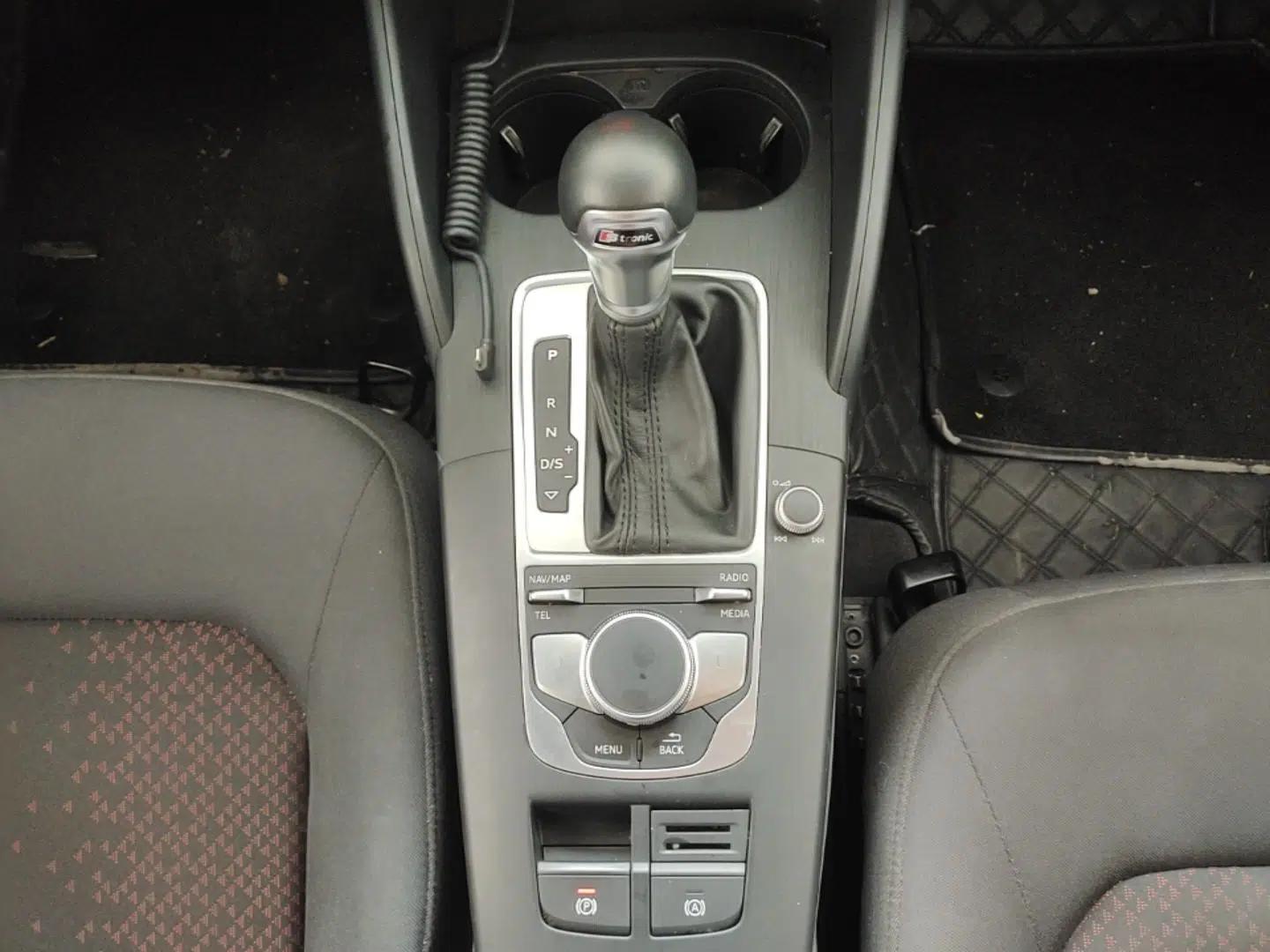 Audi A3 2020 Restyled Sportback 35 TFSI Entry-Level China VI Emission Standard — миниатюра 16