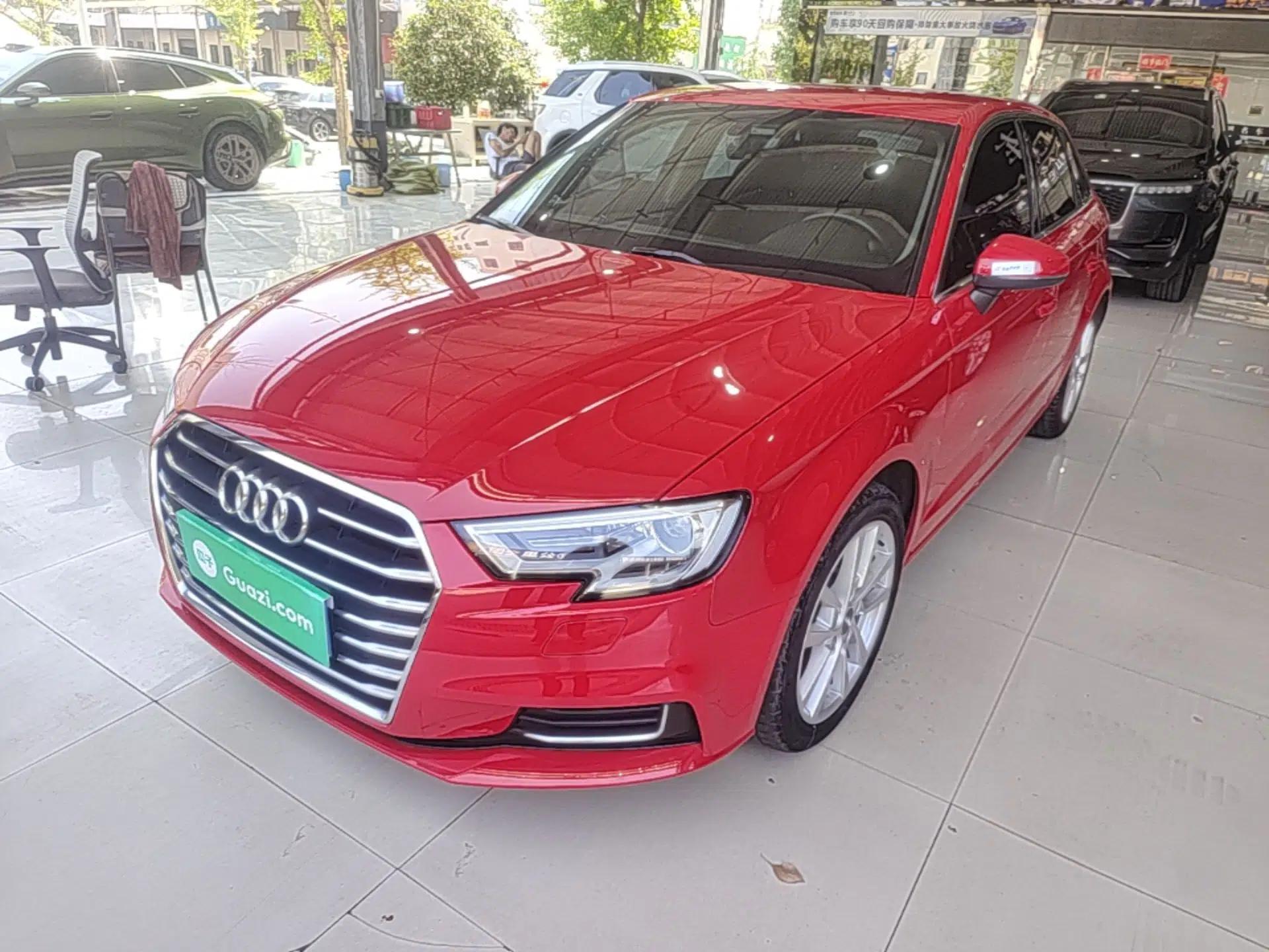 Audi A3 2020 Sportback 35 TFSI Ambition China VI — миниатюра 1