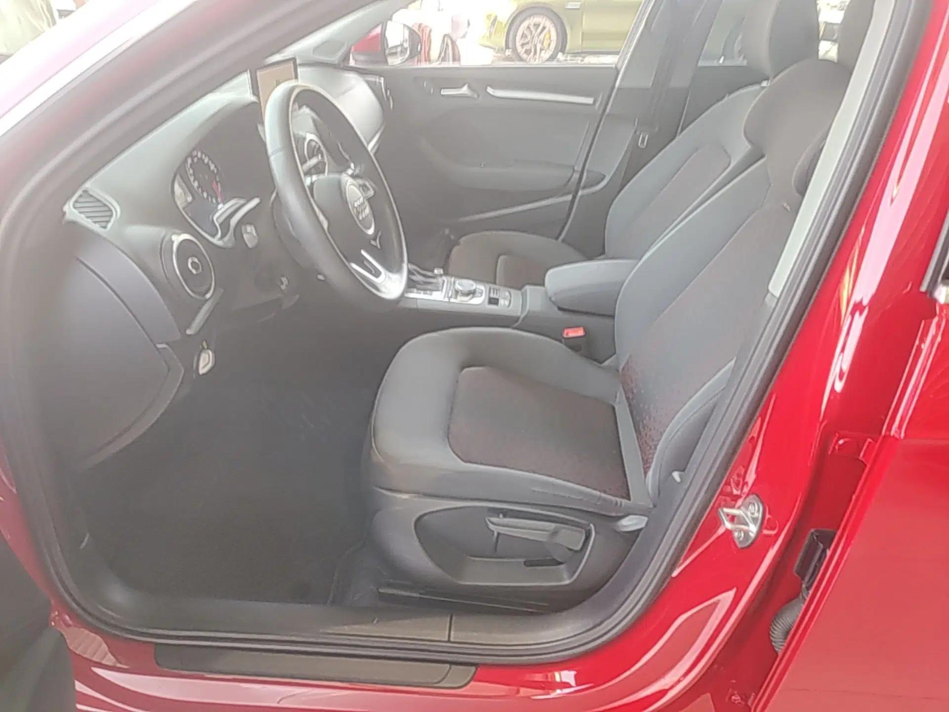 Audi A3 2020 Sportback 35 TFSI Ambition China VI — миниатюра 17