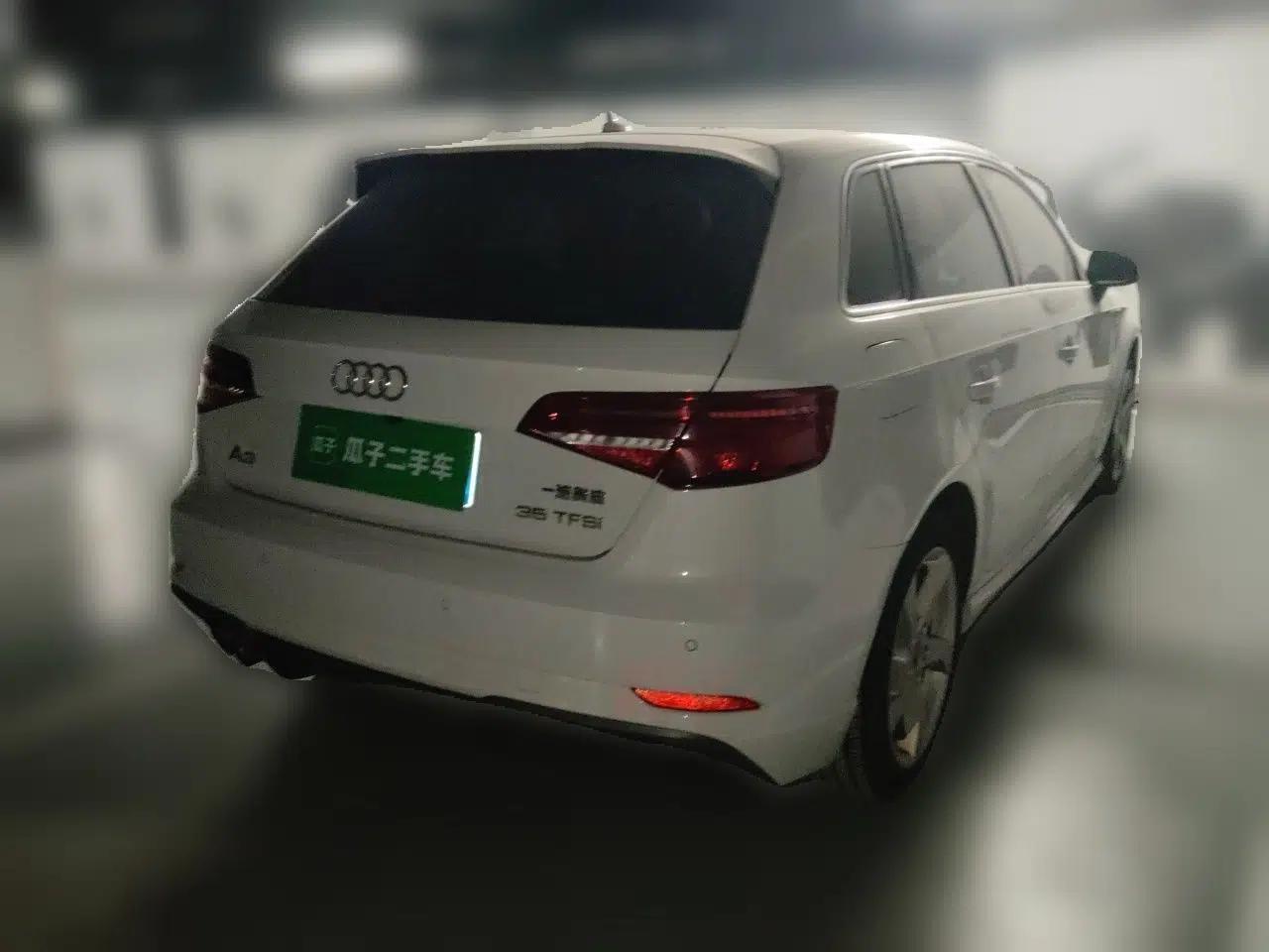 Audi A3 2018 30th Anniversary Edition Sportback 35 TFSI Fashion Model — миниатюра 6