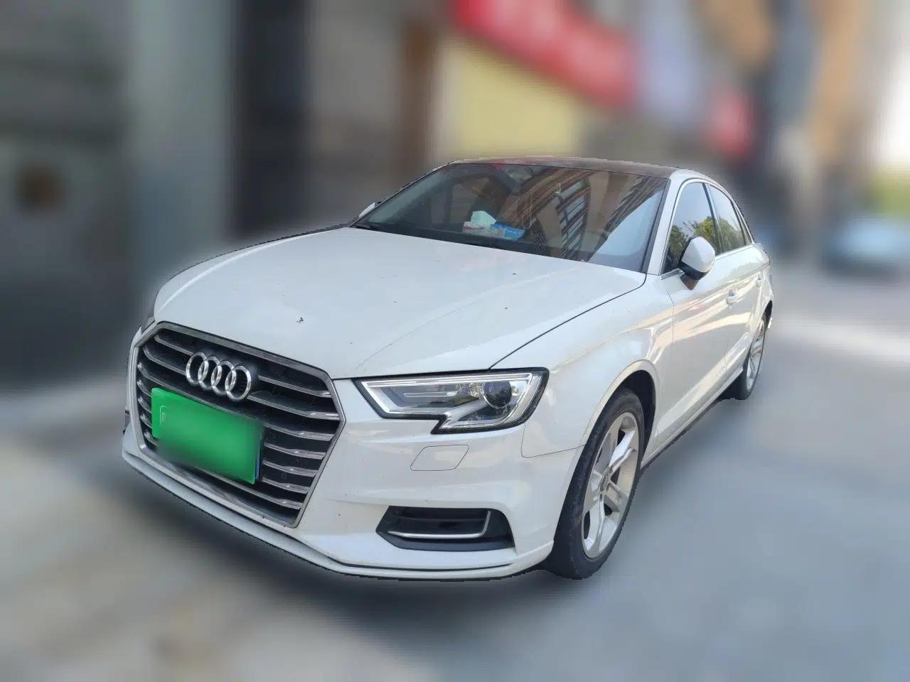 Audi A3 2020 Limousine 35 TFSI Ambition China VI — миниатюра 1