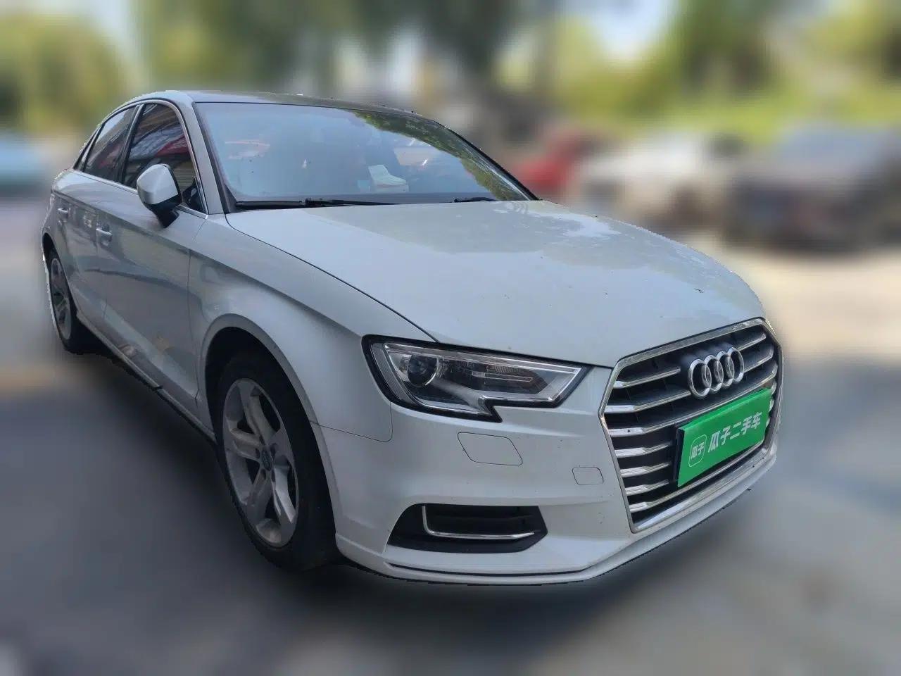 Audi A3 2020 Limousine 35 TFSI Ambition China VI — миниатюра 3