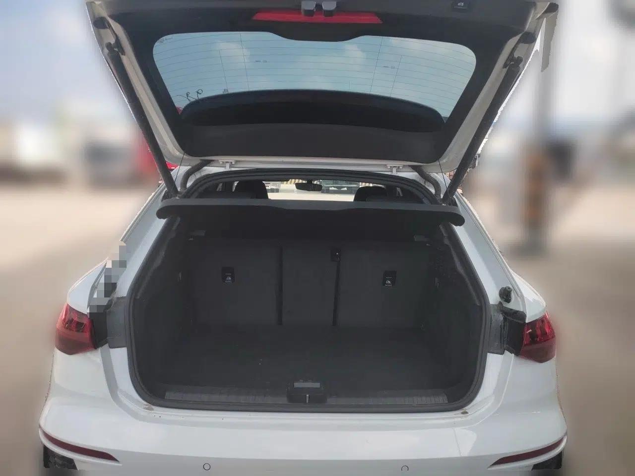 Audi A3 2021 Sportback 35 TFSI Fashionable Sports Model — миниатюра 19