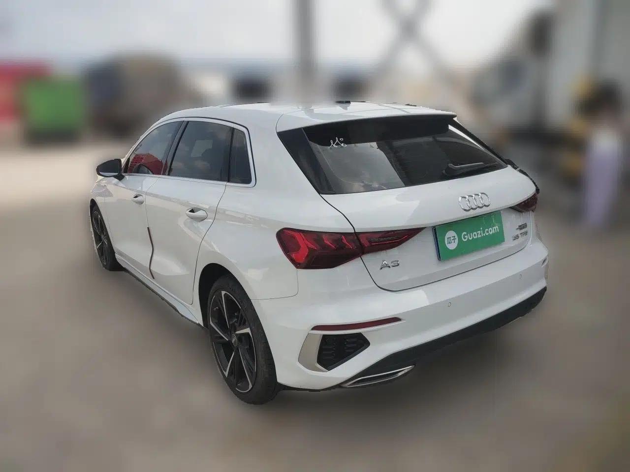 Audi A3 2021 Sportback 35 TFSI Fashionable Sports Model — миниатюра 4