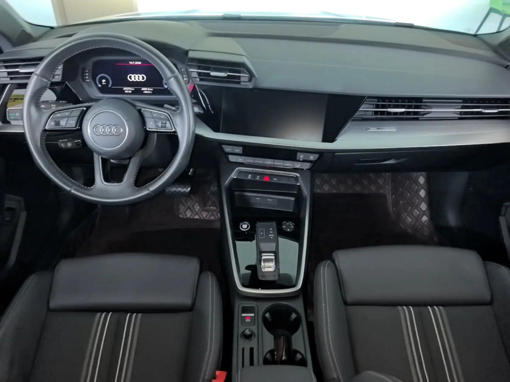 Audi A3 2021 A3L Limousine 35 TFSI Fashion Sport Model — миниатюра 12