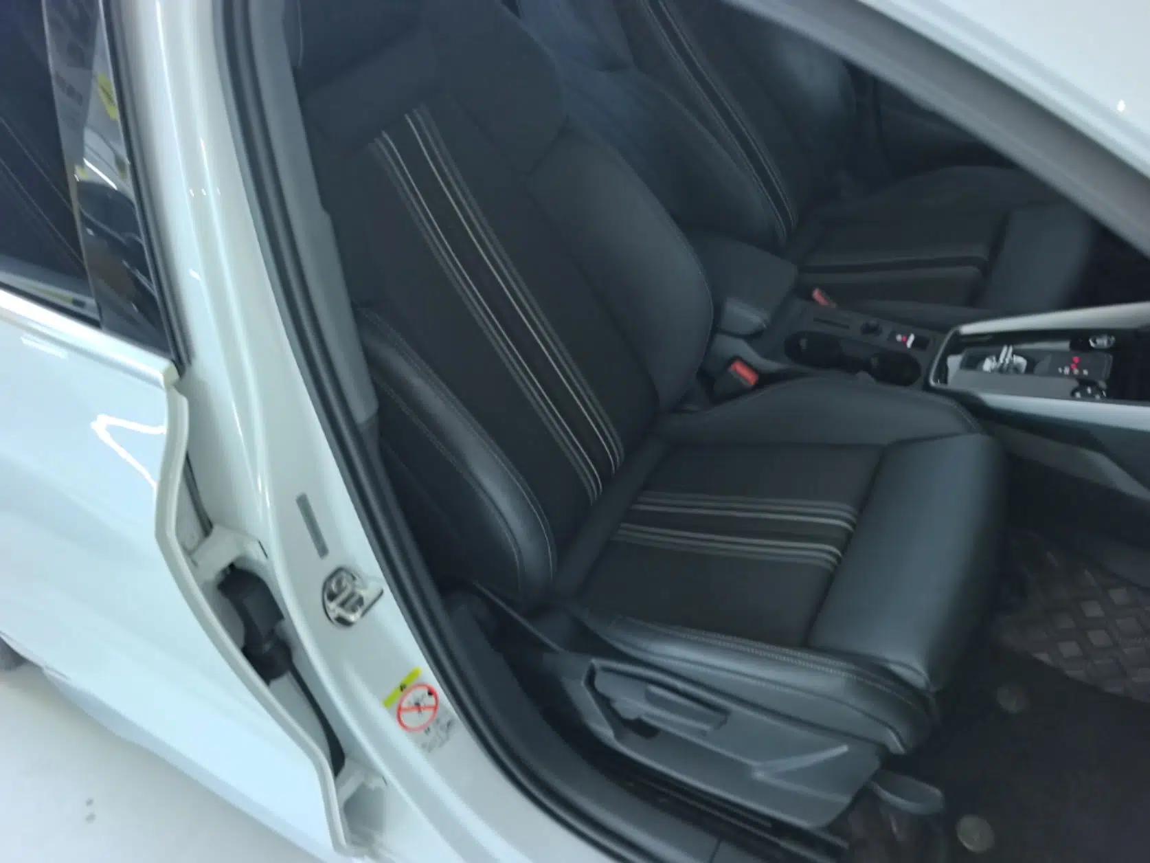 Audi A3 2021 A3L Limousine 35 TFSI Fashion Sport Model — миниатюра 19