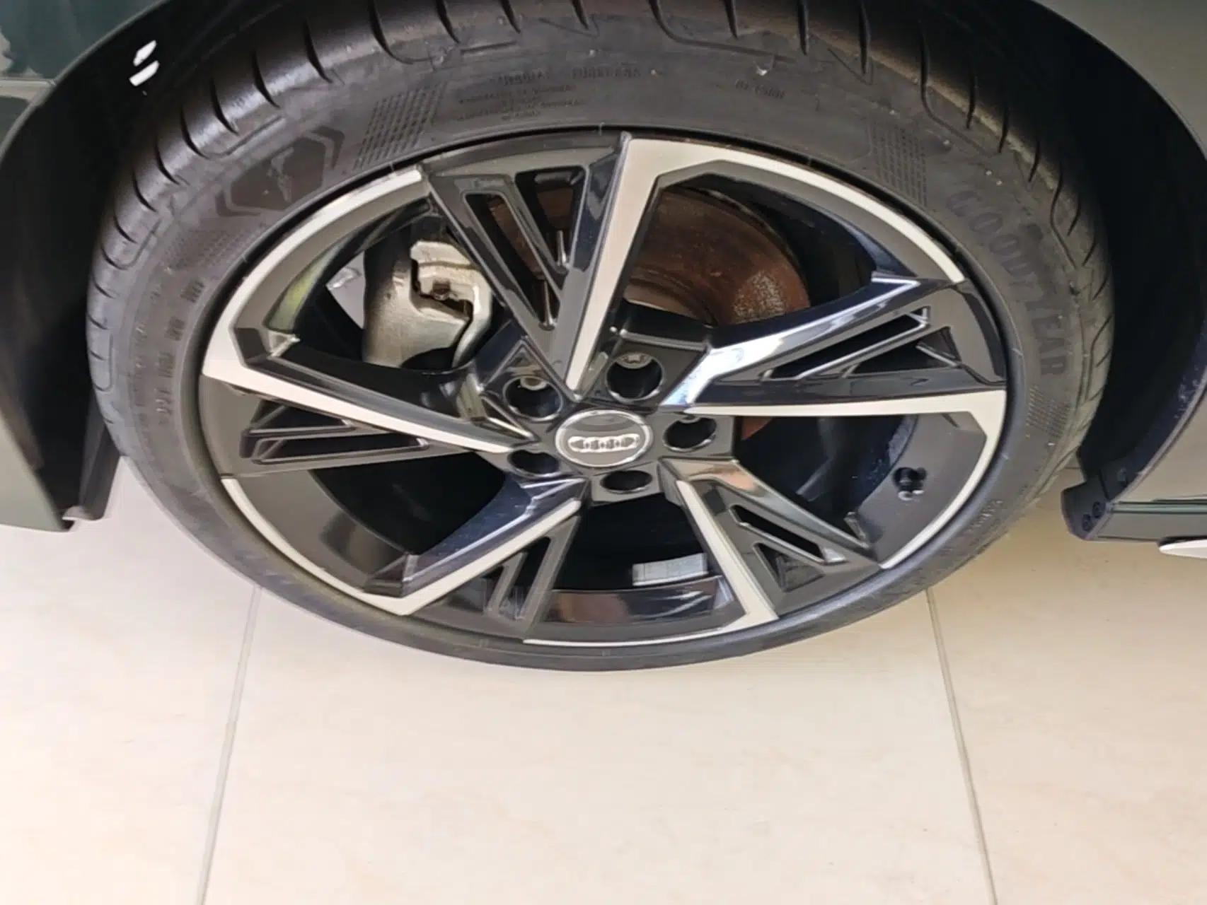 Audi A3 2021 Sportback 35 TFSI Fashionable Sports Model — миниатюра 10
