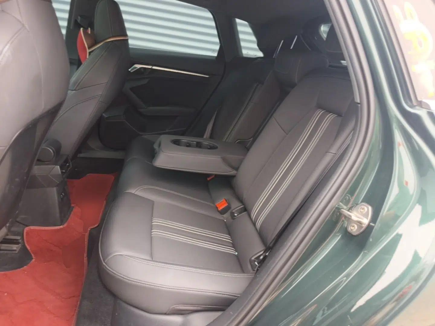 Audi A3 2021 Sportback 35 TFSI Fashionable Sports Model — миниатюра 20