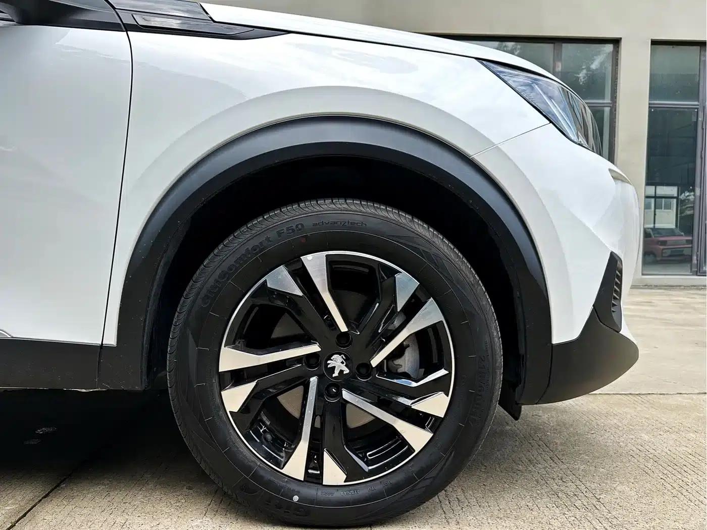 Peugeot 2008 2022 230THP THE ONE — миниатюра 7