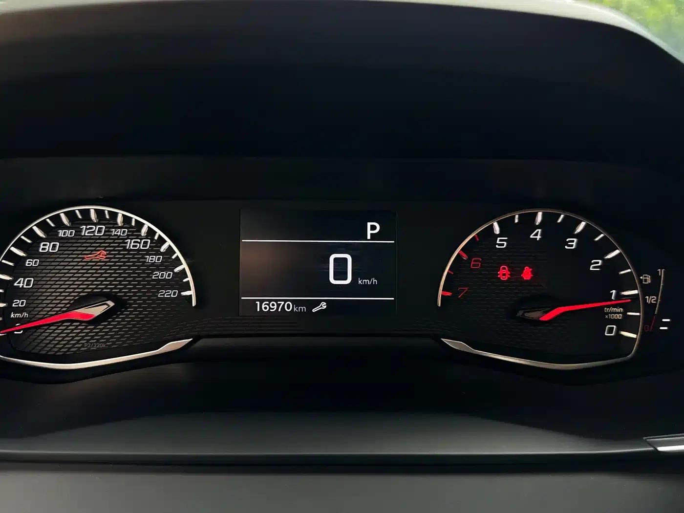 Peugeot 2008 2022 230THP THE ONE — миниатюра 10