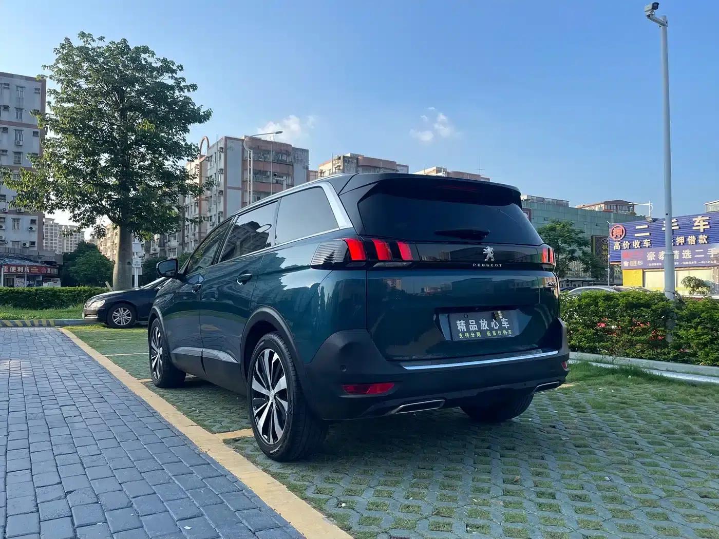 Peugeot 5008 2017 380THP 7-seater Luxury GT Edition — миниатюра 4