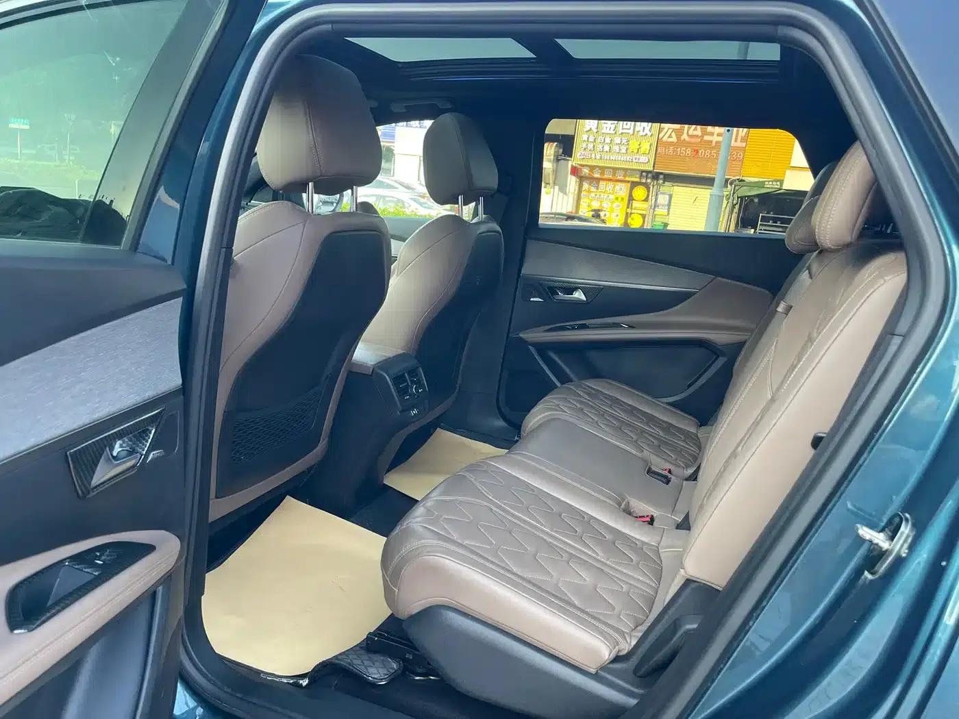 Peugeot 5008 2017 380THP 7-seater Luxury GT Edition — миниатюра 10