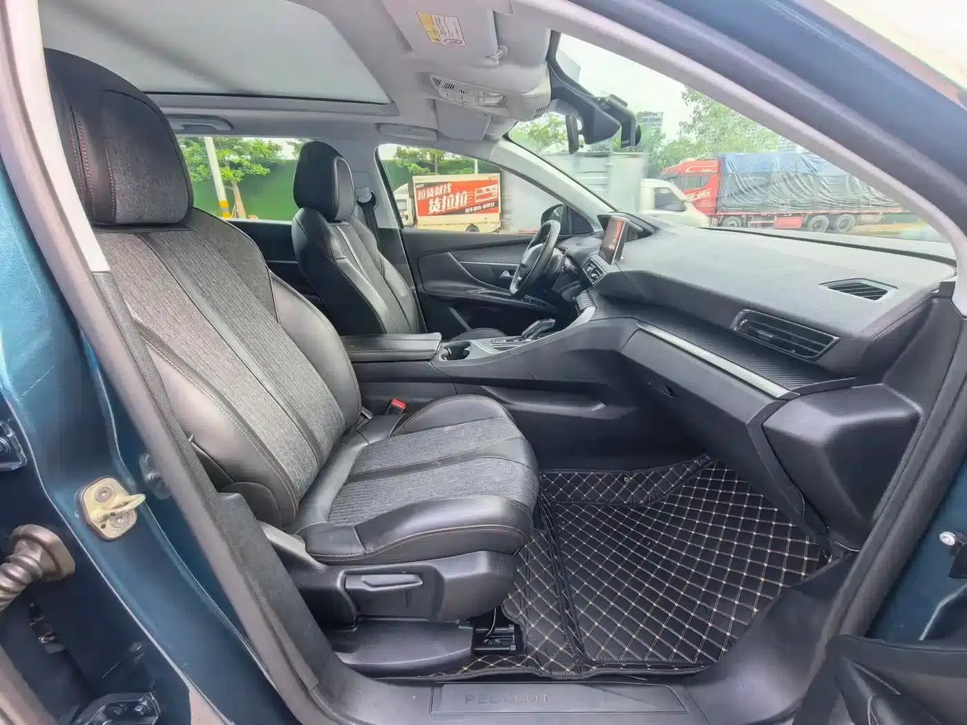 Peugeot 5008 2017 380THP 7-seater Elite Edition — миниатюра 8
