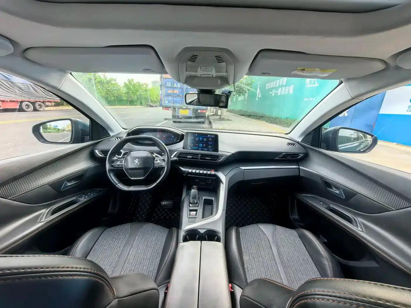 Peugeot 5008 2017 380THP 7-seater Elite Edition — миниатюра 10
