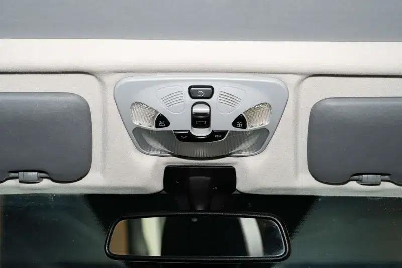 Mercedes-Benz G-Class 2012 5.5L Automatic 4WD 5-seater Parallel Import — миниатюра 10