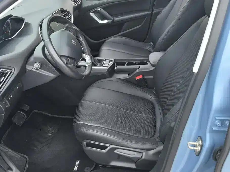 Peugeot 308S 2015 1.2T Automatic Sporty Edition — миниатюра 9