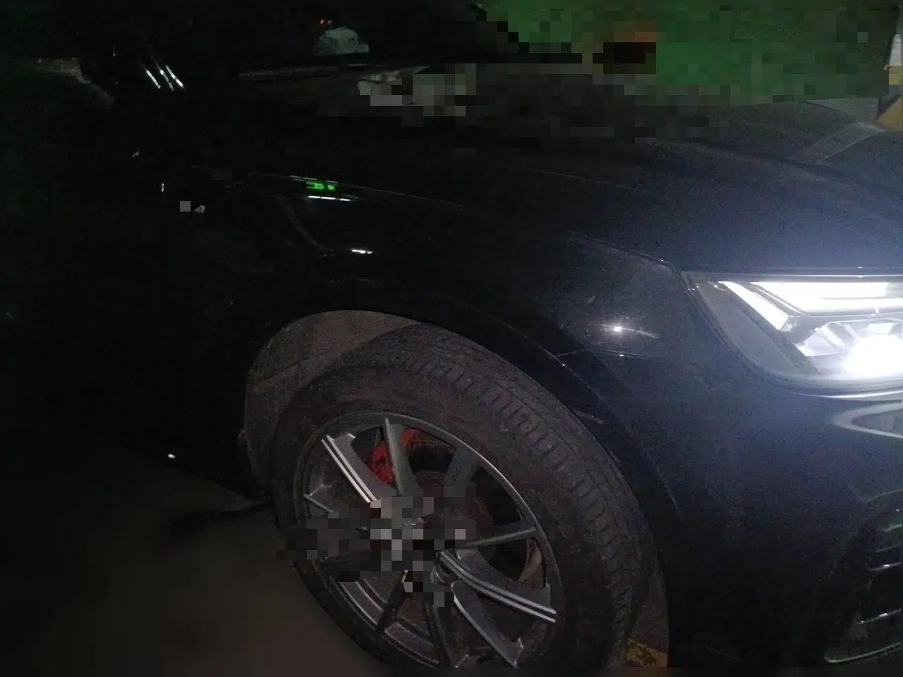 Audi Q5L 2022 Updated 40T Luxury Dynamic Edition — миниатюра 3