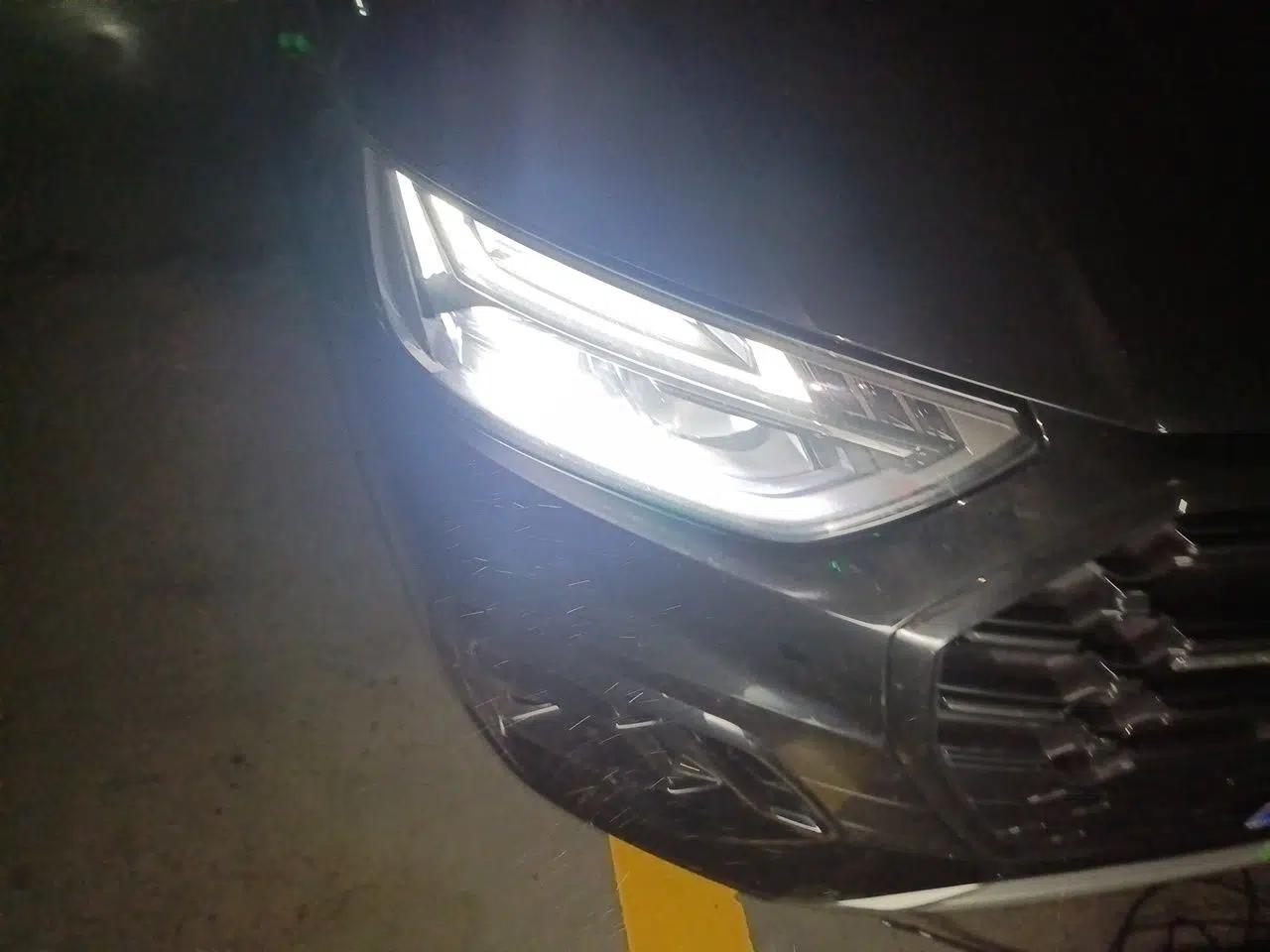 Audi Q5L 2022 Updated 40T Luxury Dynamic Edition — миниатюра 7
