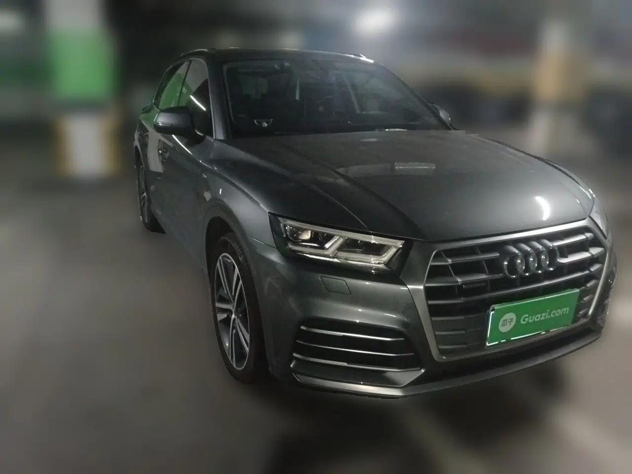 Audi Q5L 2020 Updated 40 TFSI Prestige Fashion Edition — миниатюра 3