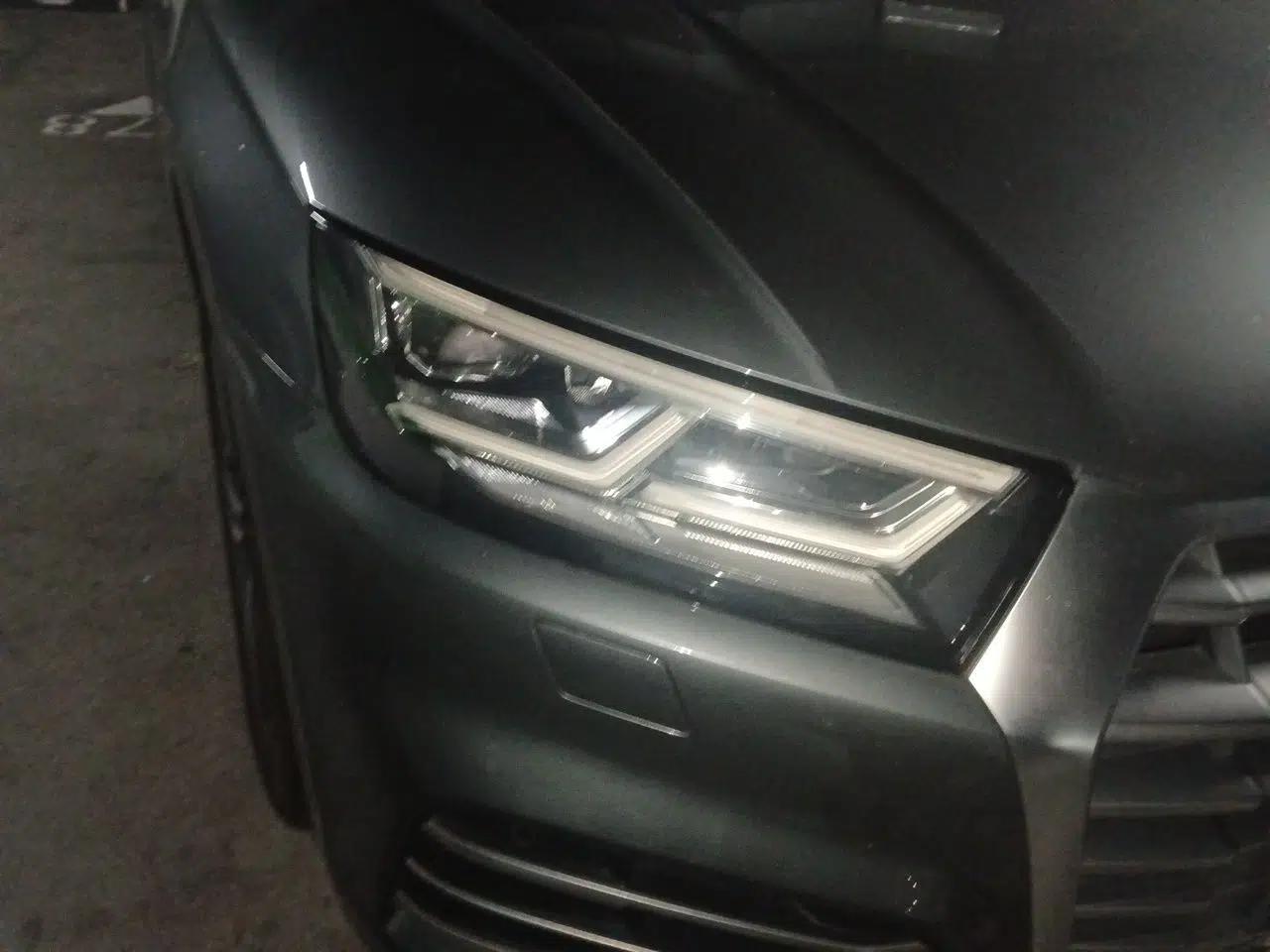 Audi Q5L 2020 Updated 40 TFSI Prestige Fashion Edition — миниатюра 7