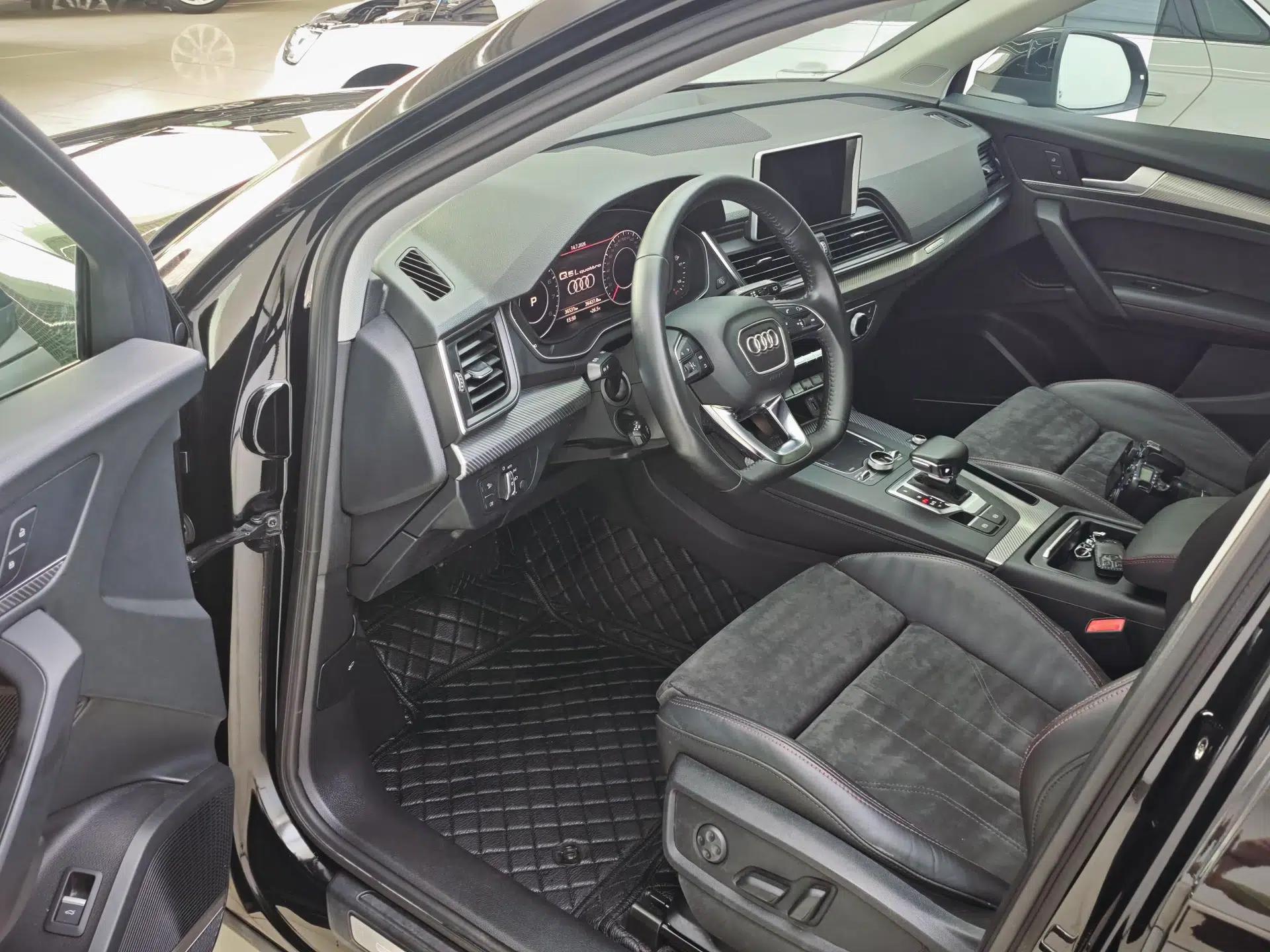 Audi Q5L 2020 45 TFSI Prestige Sport Edition — миниатюра 12