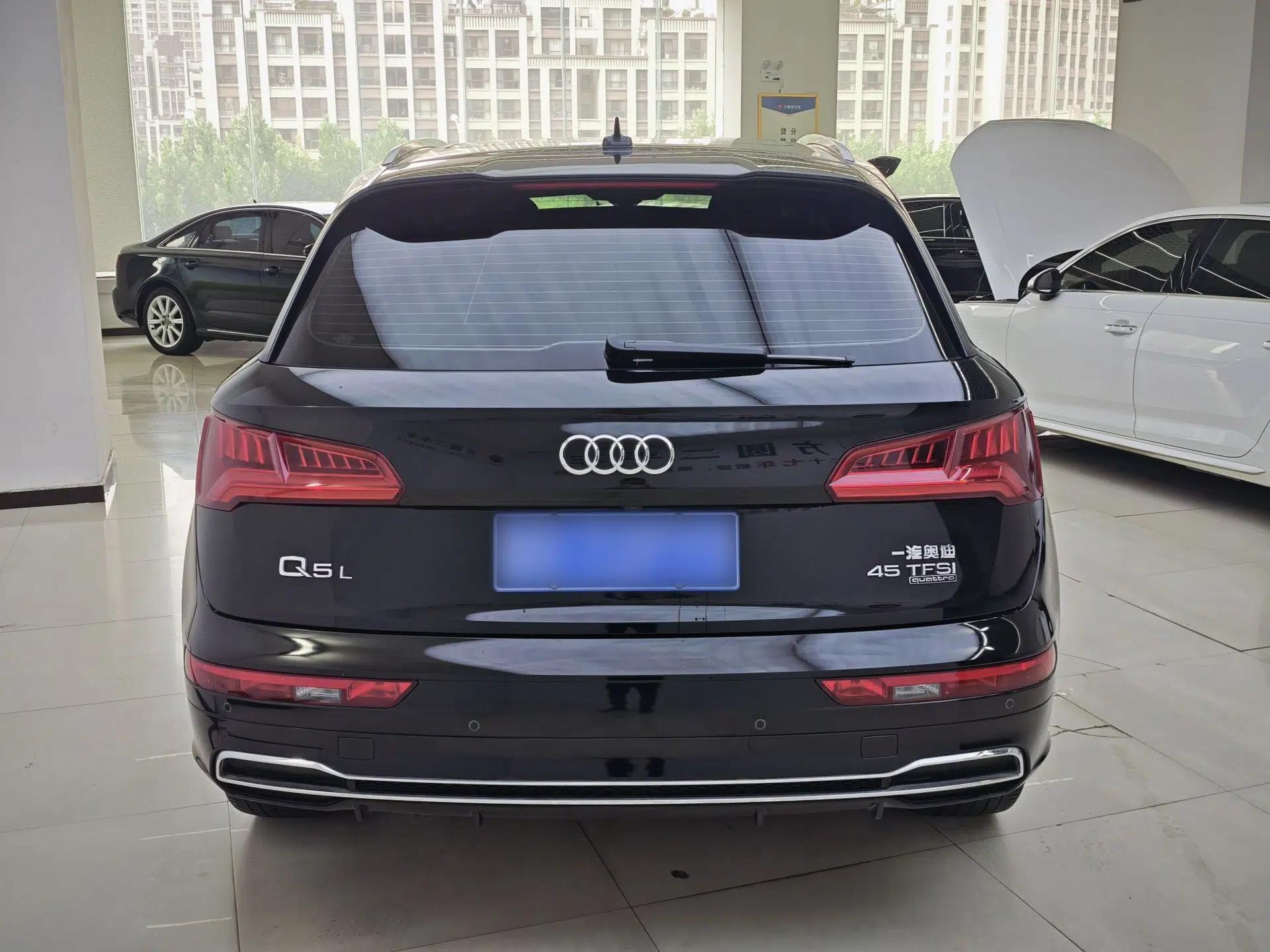 Audi Q5L 2020 45 TFSI Prestige Sport Edition — миниатюра 5
