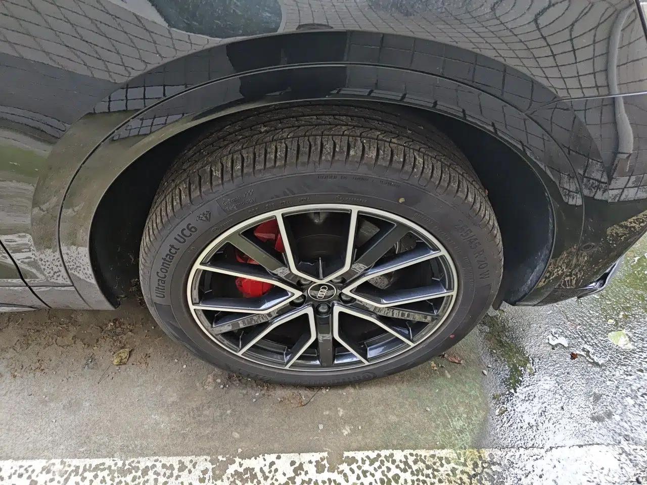 Audi Q5L 2024 45 TFSI Luxury Dynamic Model — миниатюра 8