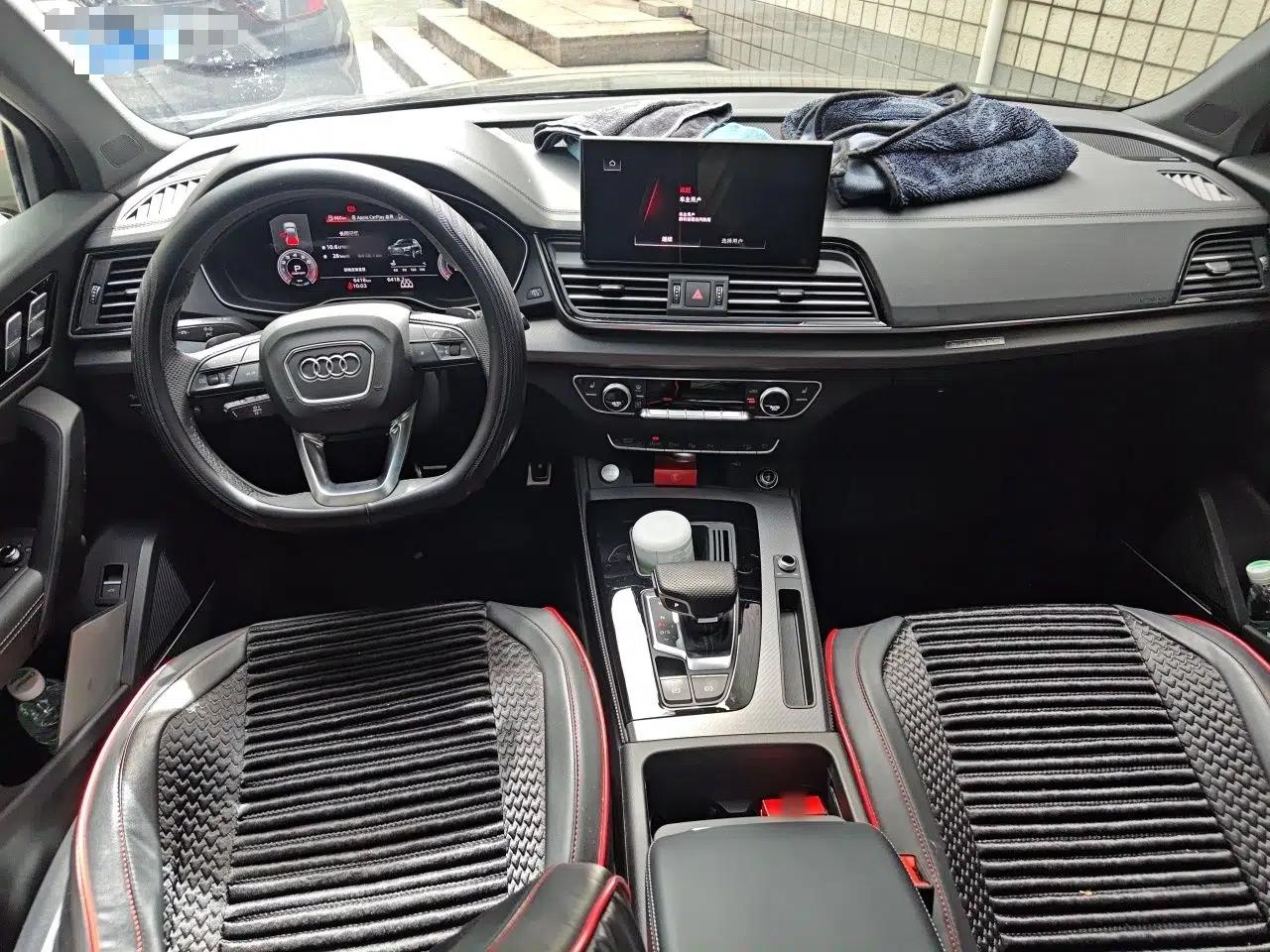 Audi Q5L 2024 45 TFSI Luxury Dynamic Model — миниатюра 9