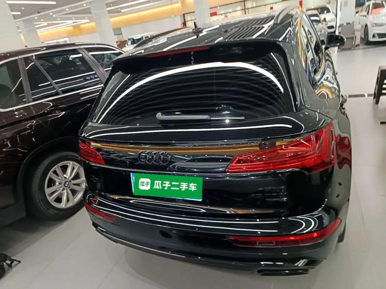 Audi Q5L 2024 45 TFSI Luxury Dynamic Model — миниатюра 5