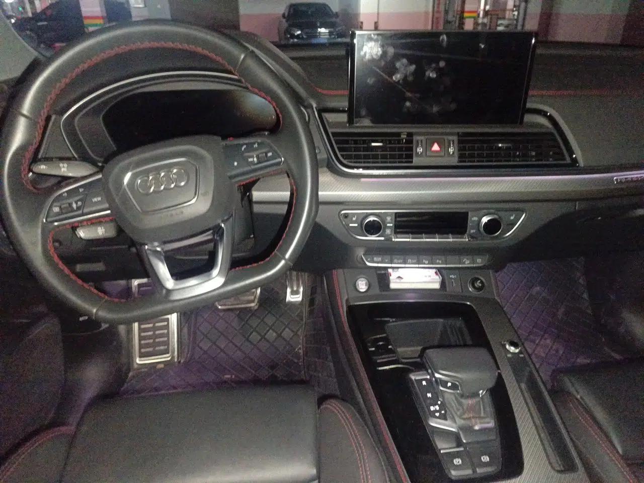 Audi Q5L 2022 40T Luxury Dynamic Model — миниатюра 9