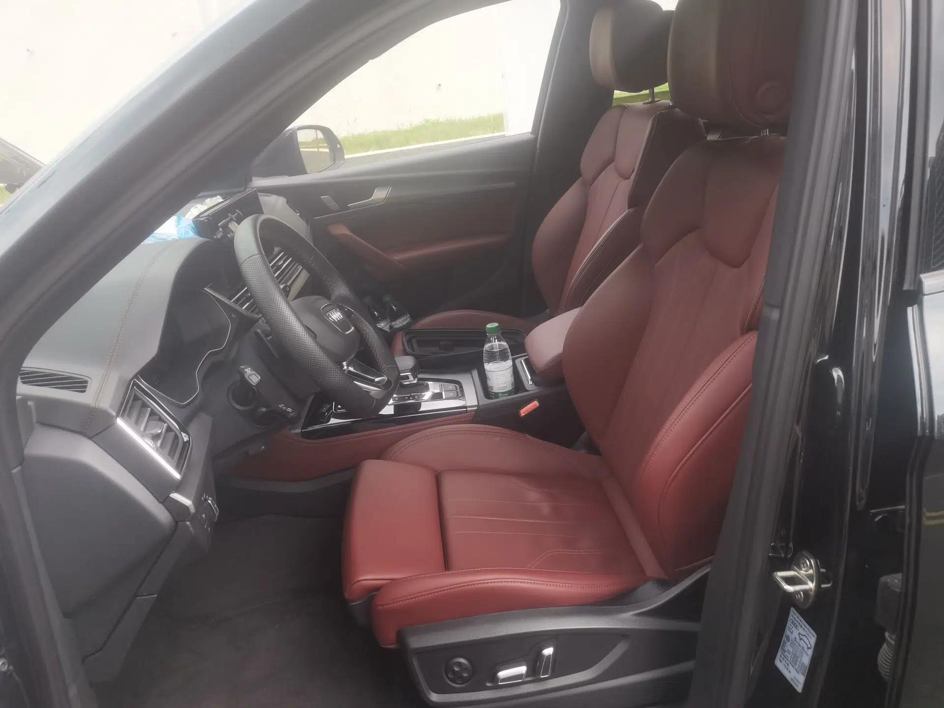 Audi Q5L 2025 quattro 45th Anniversary Edition 45 TFSI Luxury Dynamic Model — миниатюра 15